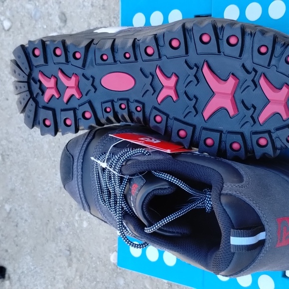 Work shoes - Picture 3 of 4